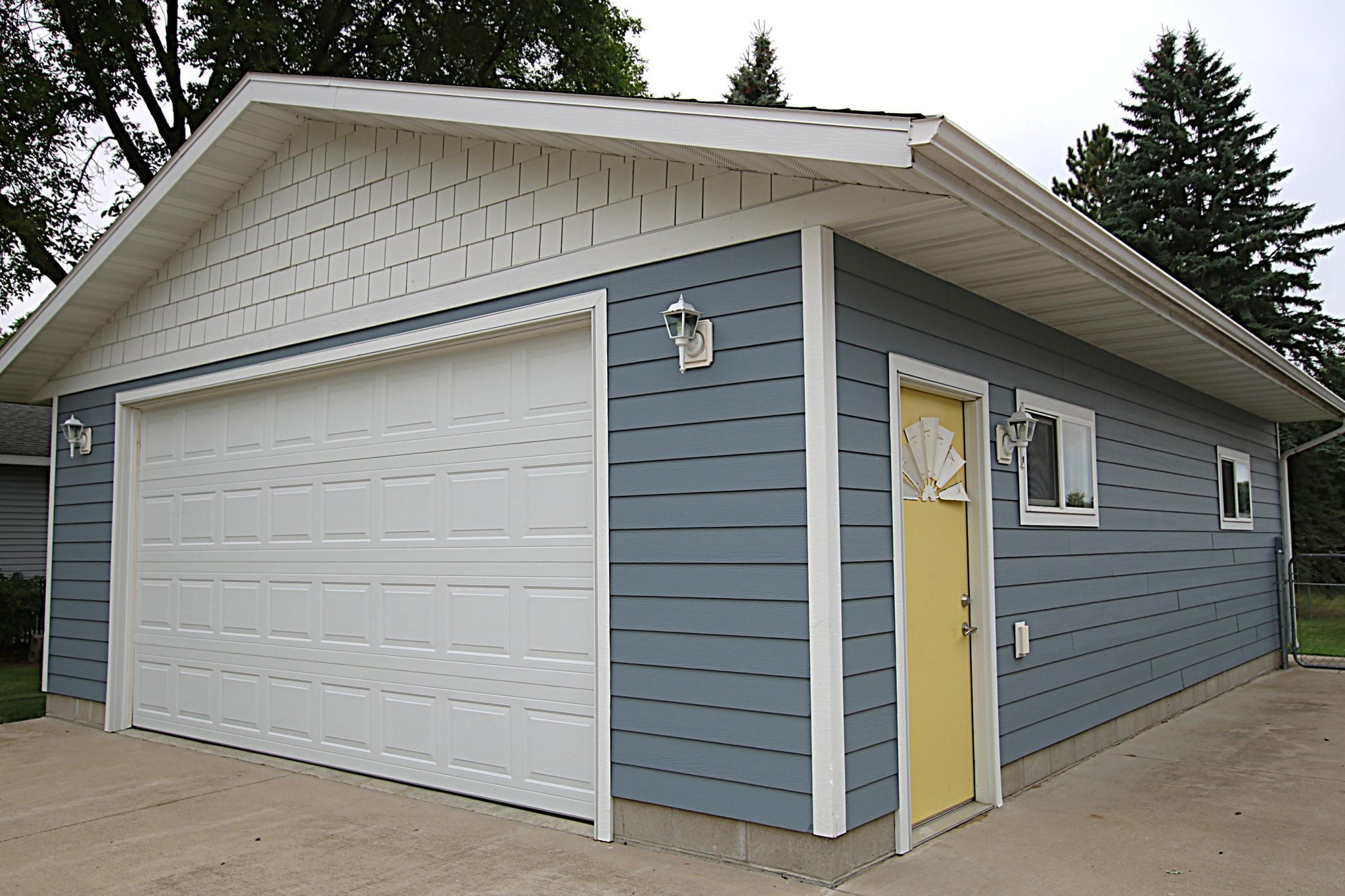 205 Prairie Avenue Northeast Staples, MN 56479 - Photo 40 of 43