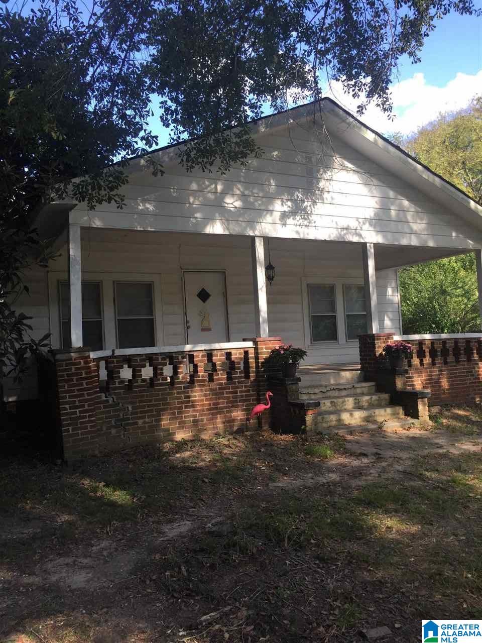 411 Fulton Springs Road Alabaster, AL 35007 - Photo 3 of 23