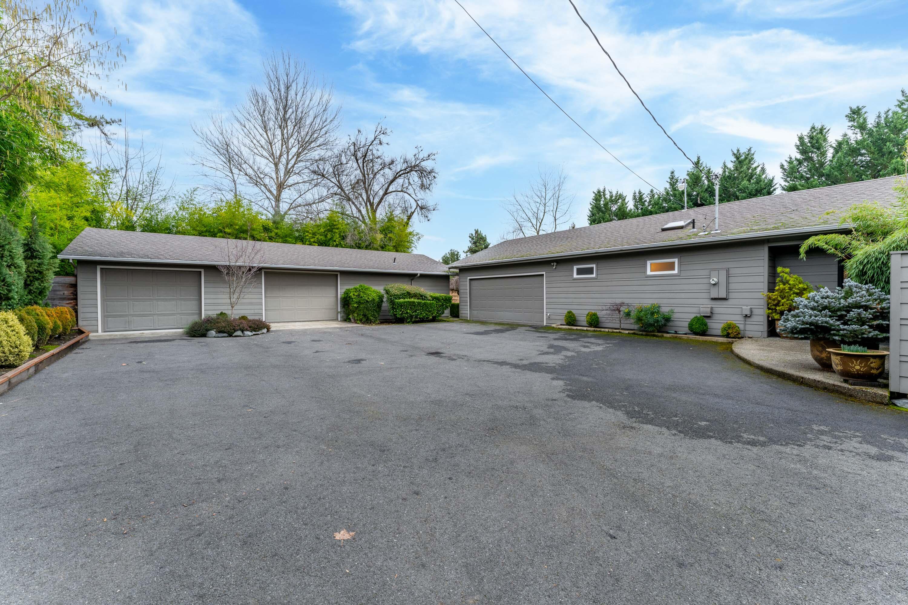 Driveway entry