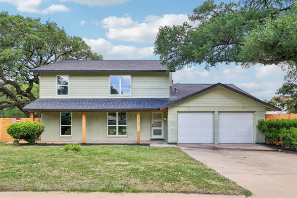 $699,000 | 7523 Glenhill Road, Austin, TX 78752