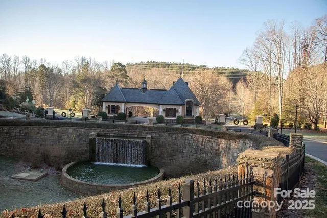 $104,500 | 3012 Ashwood Park Drive, Unit 322, Belmont, NC 28012