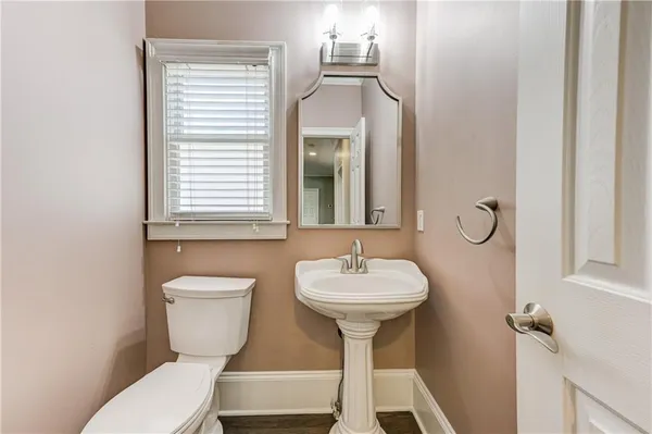 $4,700 | 2745 Lenox Road Northeast, Unit 5, Atlanta, GA 30324