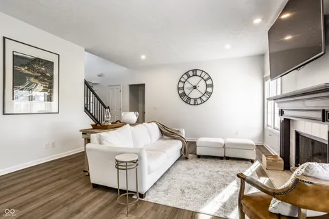 $699,900 | 4348 Ledge Rock Court, Zionsville, IN 46077