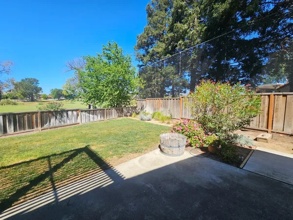 $888,000 | 501 Bobbys Lane, Hollister, CA 95023