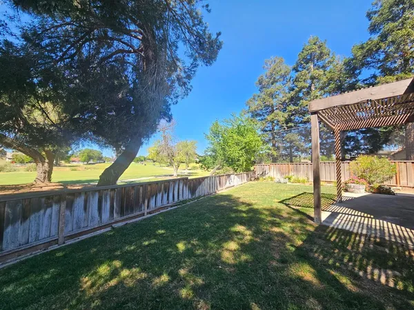 $888,000 | 501 Bobbys Lane, Hollister, CA 95023
