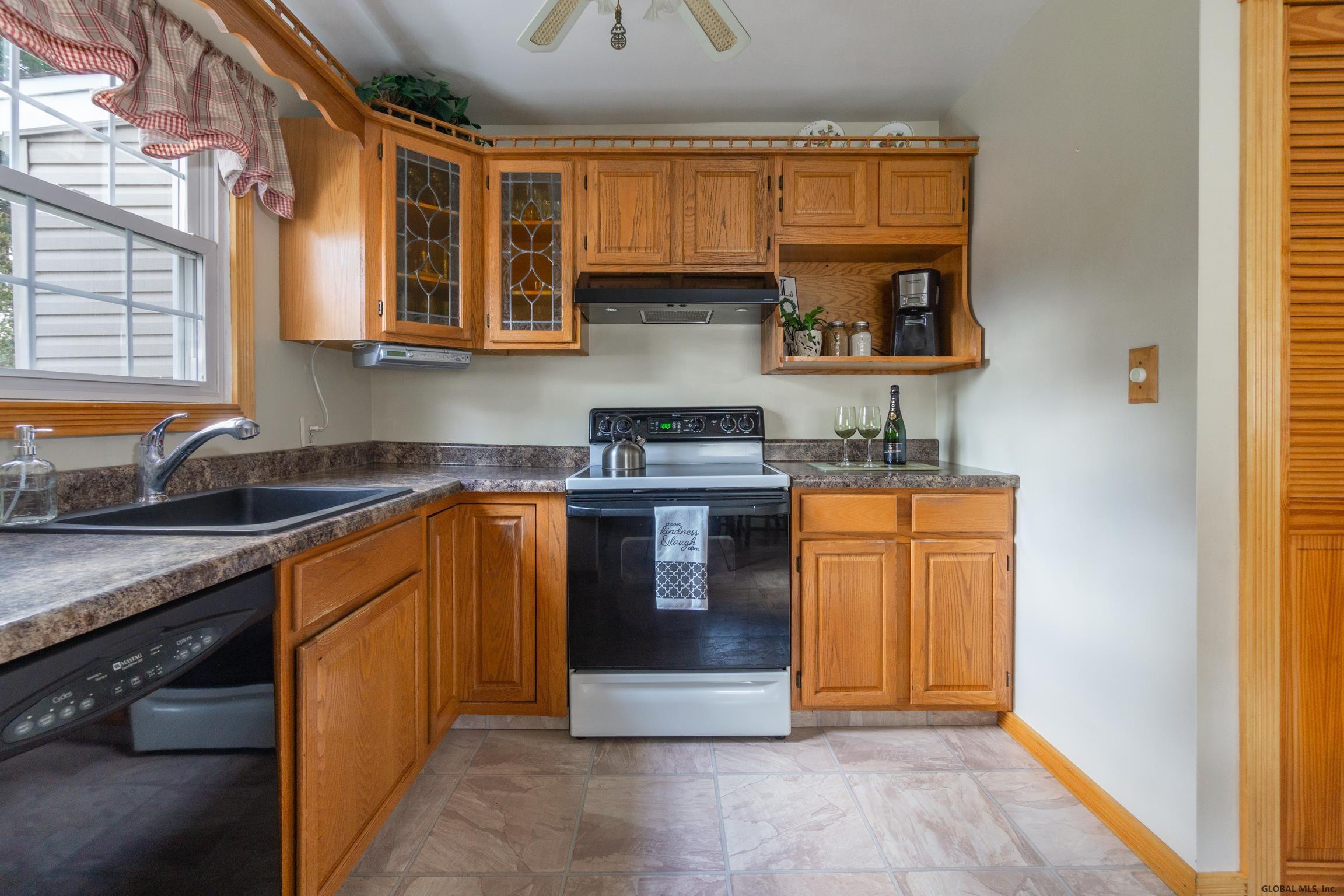15 Asprion Road Bethlehem, NY 12077 - Photo 11 of 52 Photo 11