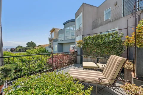 $1,995,000 | 4789 19th Street, San Francisco, CA 94114