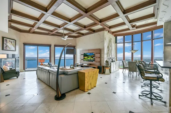 $720,000 | 4821 East NASA Parkway, Unit 18W, Seabrook, TX 77586