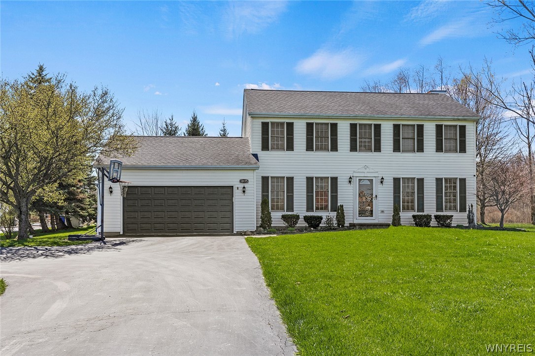 10175 Clarence Center Road Clarence, NY 14031 - Photo 1 of 1 Front of house