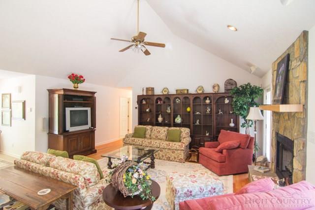 418 Old Clayton Greene Road Boone, NC 28607 - Photo 12 of 43 Gallery Image 12