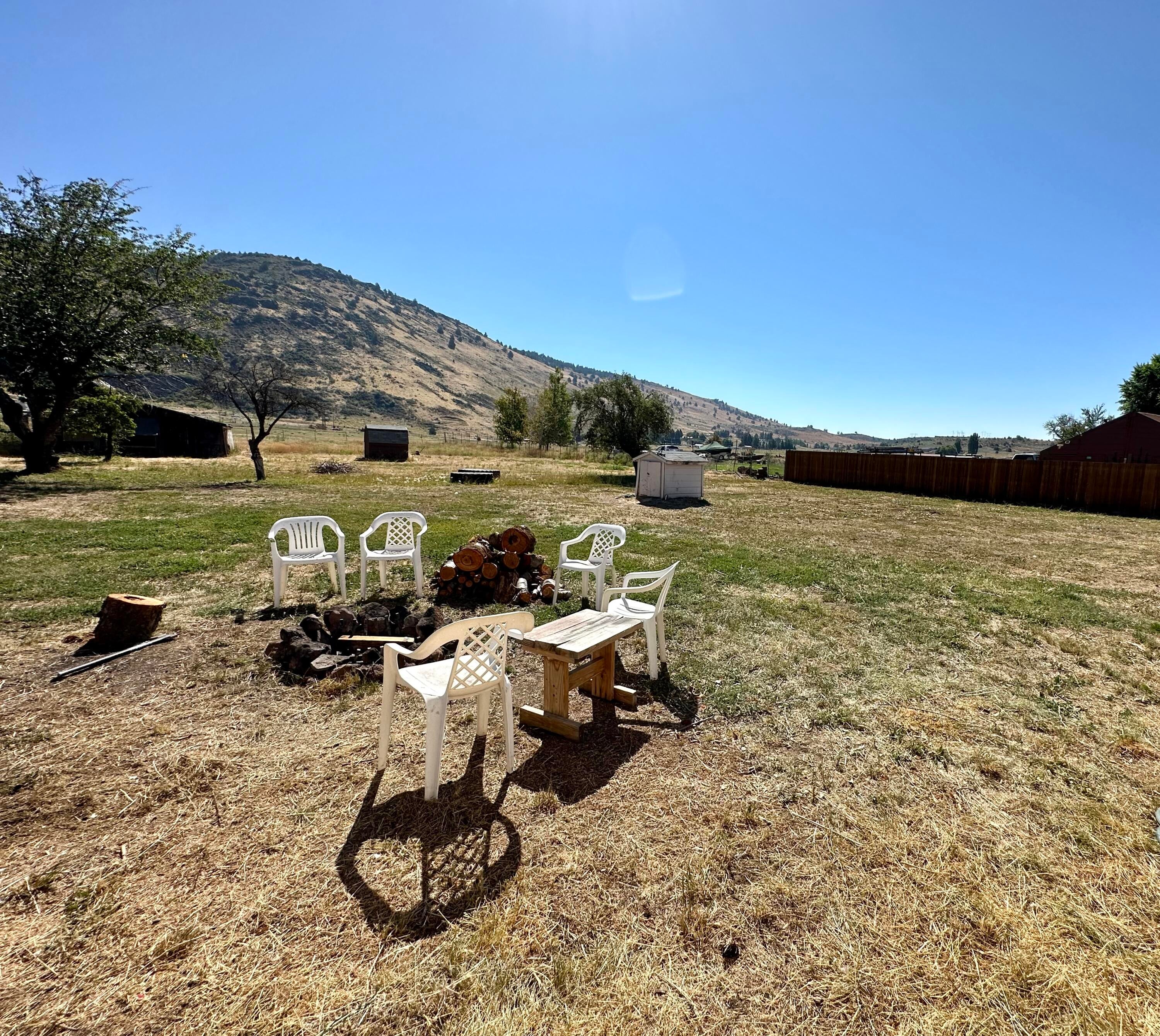 5825 Wocus Road Klamath Falls, OR 97601 - Photo 11 of 43 D79E701E-D8EE-415C-B4EA-893D2C137723