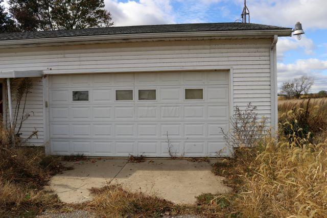 20077 Sycamore Road Mount Vernon, OH 43050 - Photo 9 of 24 Gallery Image 9