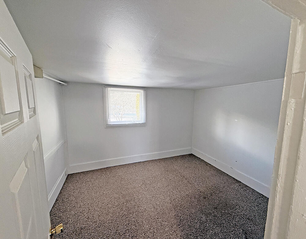 90 Broadturn Road, Unit 1 Scarborough, ME 04074 - Photo 11 of 12 IMG_2540