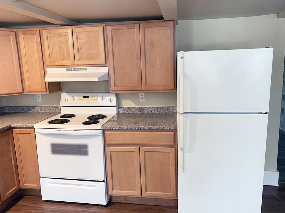 90 Broadturn Road, Unit 1 Scarborough, ME 04074 - Photo 6 of 12 IMG_3236