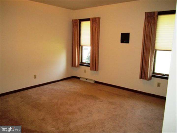 2424 Berkley Road Reading, PA 19605 - Photo 13 of 21 Bedroom 3