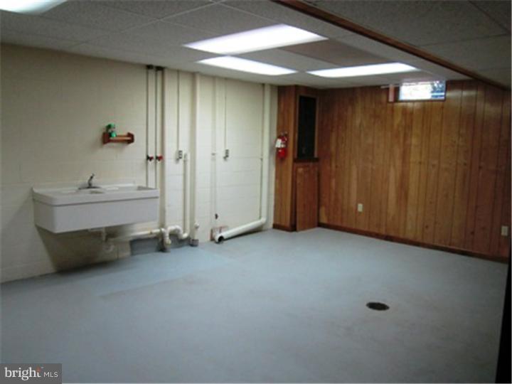 2424 Berkley Road Reading, PA 19605 - Photo 16 of 21 Basement