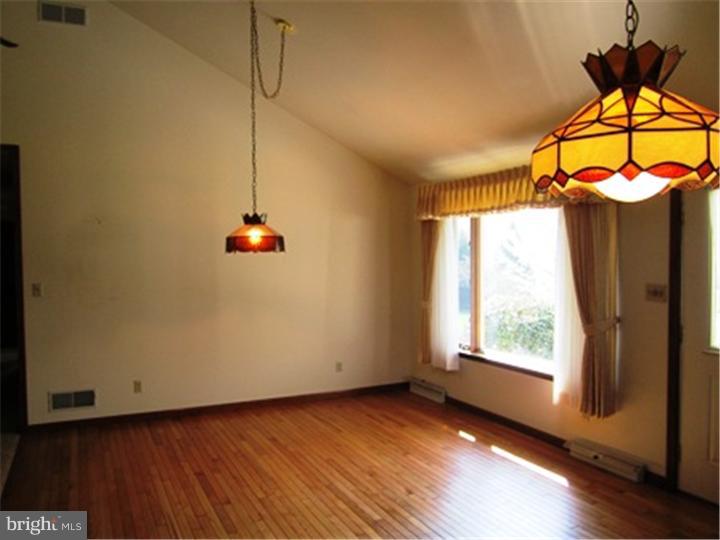 2424 Berkley Road Reading, PA 19605 - Photo 6 of 21 Dining Room