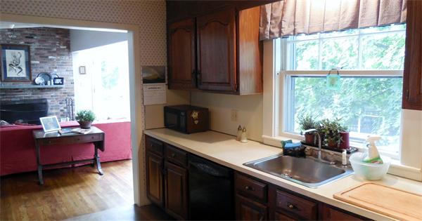 13 Clovelly Road Wellesley, MA 02481 - Photo 12 of 21