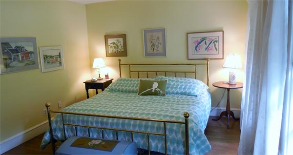 13 Clovelly Road Wellesley, MA 02481 - Photo 19 of 21