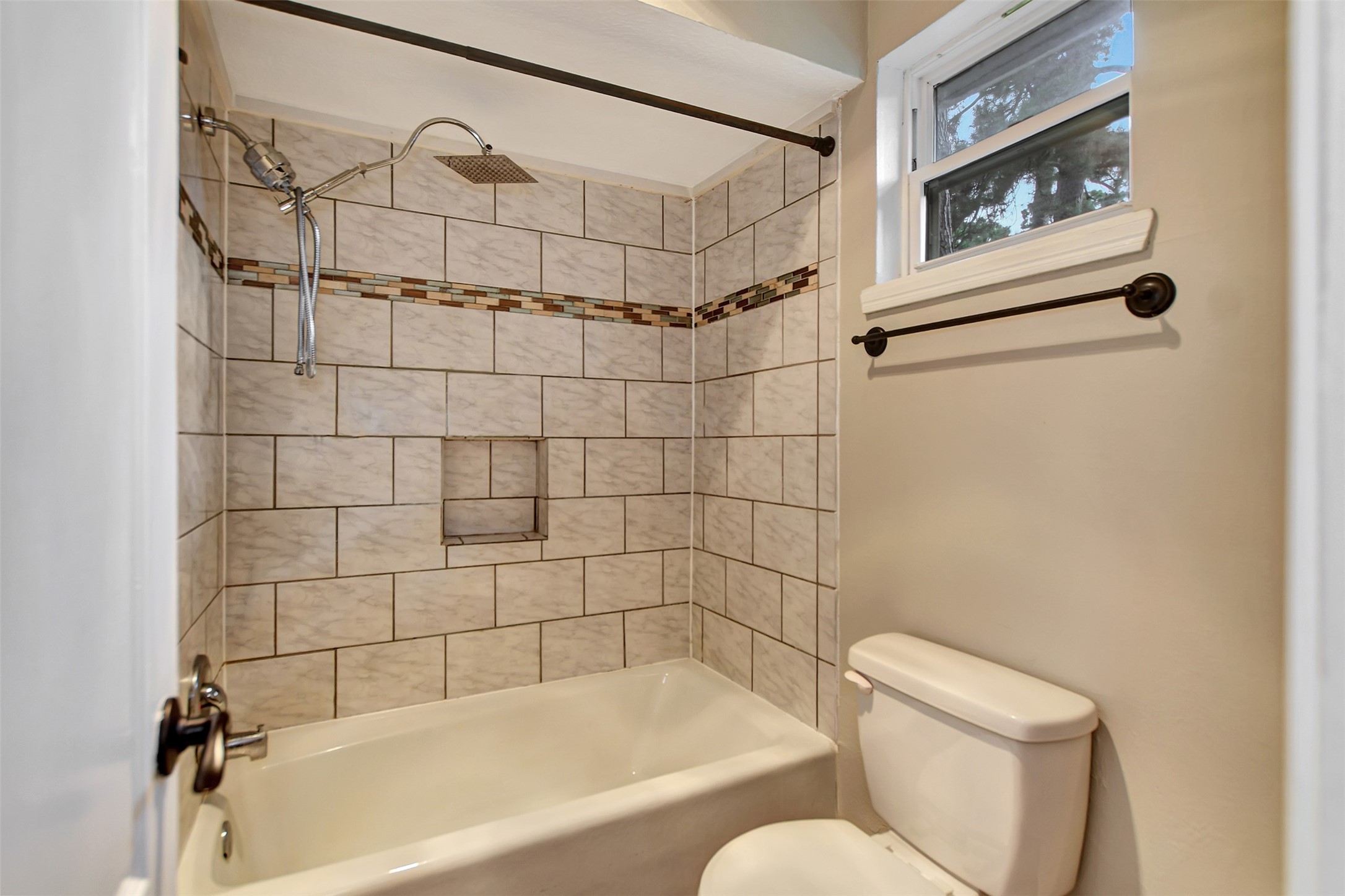 5322 Ashmere Lane Spring, TX 77379 - Photo 30 of 46 Gallery Image 30