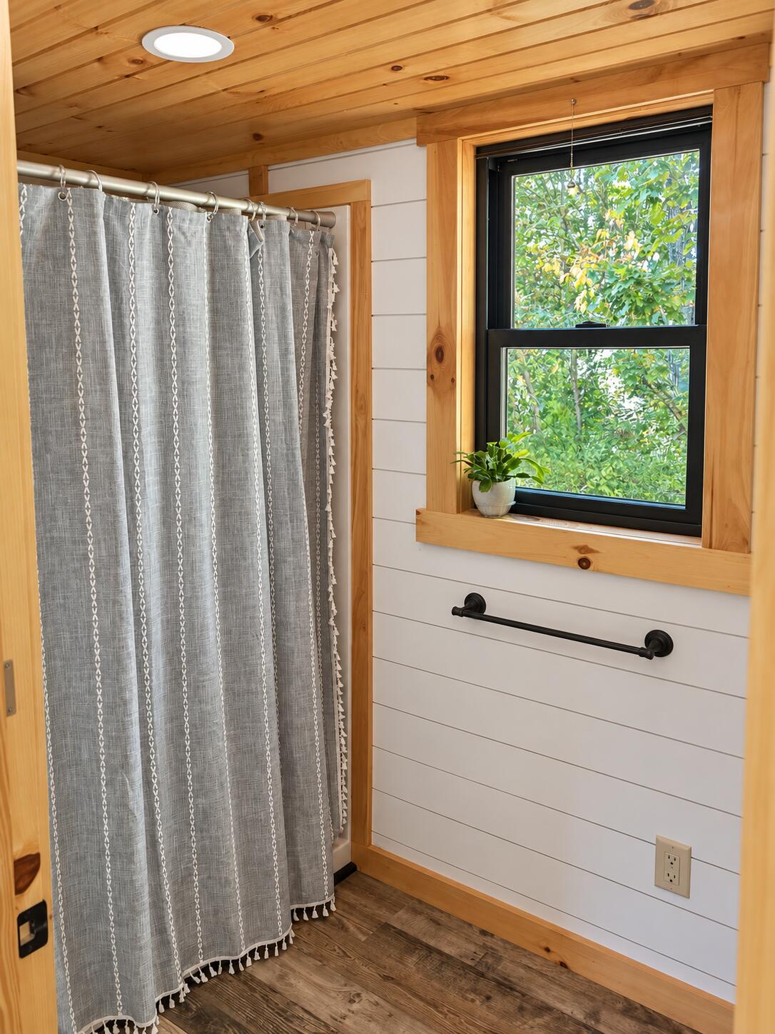 29 Webbs Mills Road Raymond, ME 04071 - Photo 8 of 10 Shower
