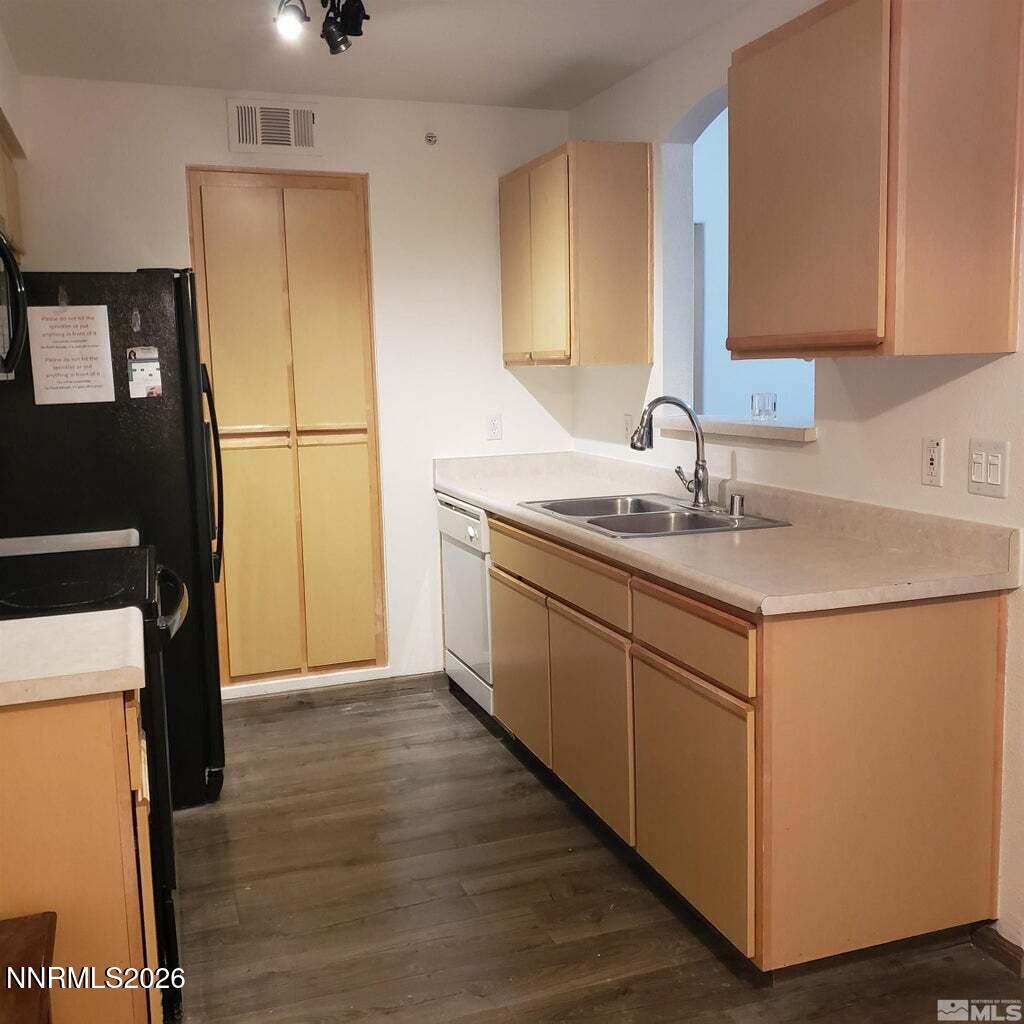 6850 Sharlands Avenue, Unit 2171 Reno, NV 89523 - Photo 11 of 45 AB2171 kitch