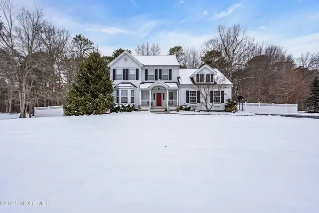 $750,000 | 20 Goldfinch Road, Jackson, NJ 08527
