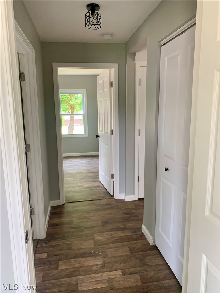 607 Killian Road Akron, OH 44319 - Photo 15 of 33 Downstairs hallway