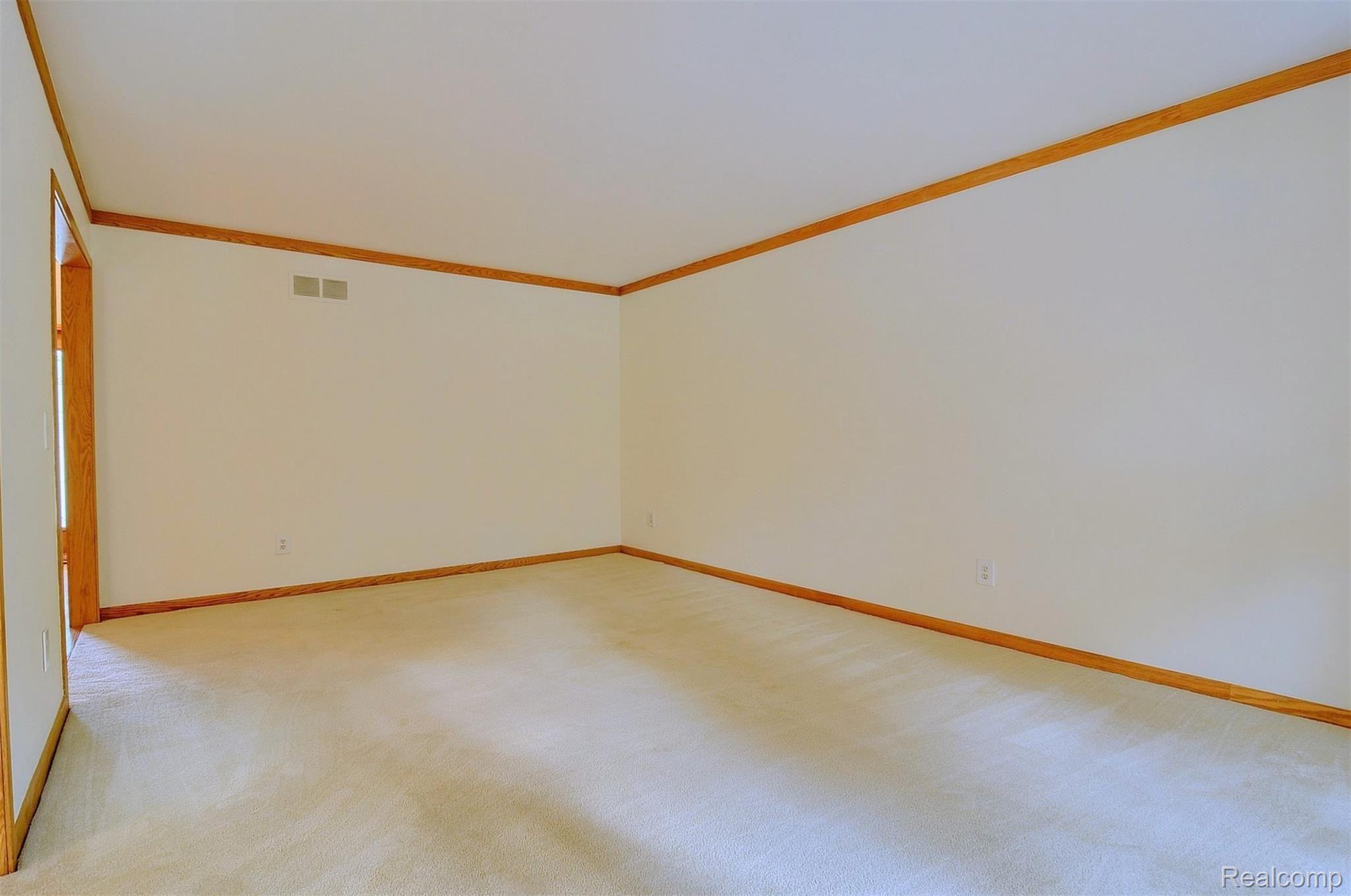7-Living Room 2nd View.jpg