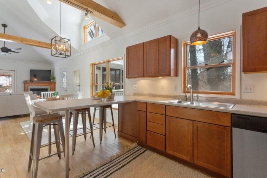16027 Ruffino Road Union Pier, MI 49129 - Photo 11 of 44 Kitchen