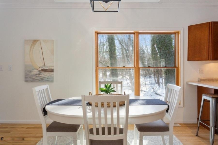 16027 Ruffino Road Union Pier, MI 49129 - Photo 18 of 44 Dining Area