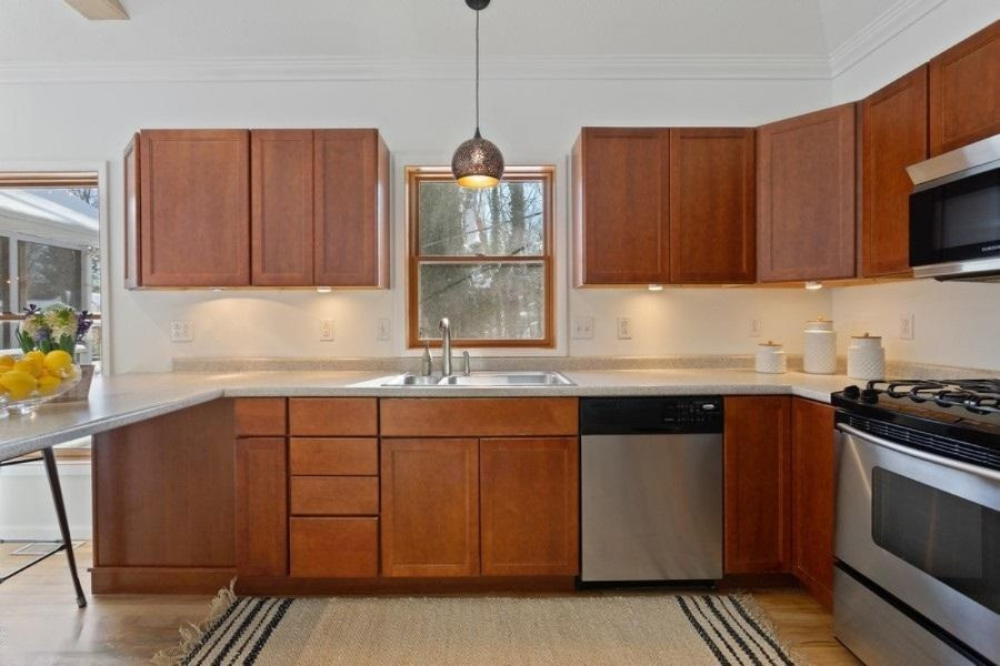 16027 Ruffino Road Union Pier, MI 49129 - Photo 10 of 44 Kitchen