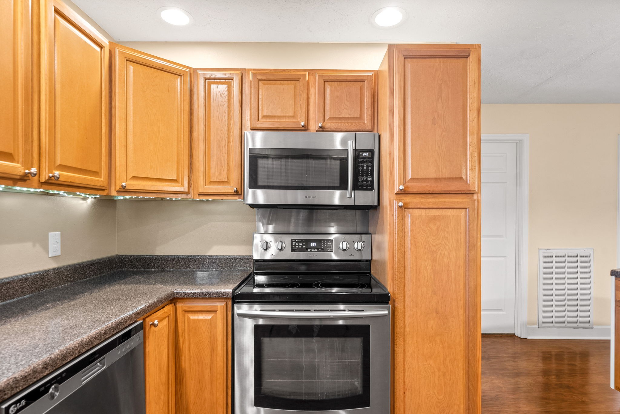 497 Beeker Road Pembroke, KY 42266 - Photo 18 of 87 Gallery Image 18
