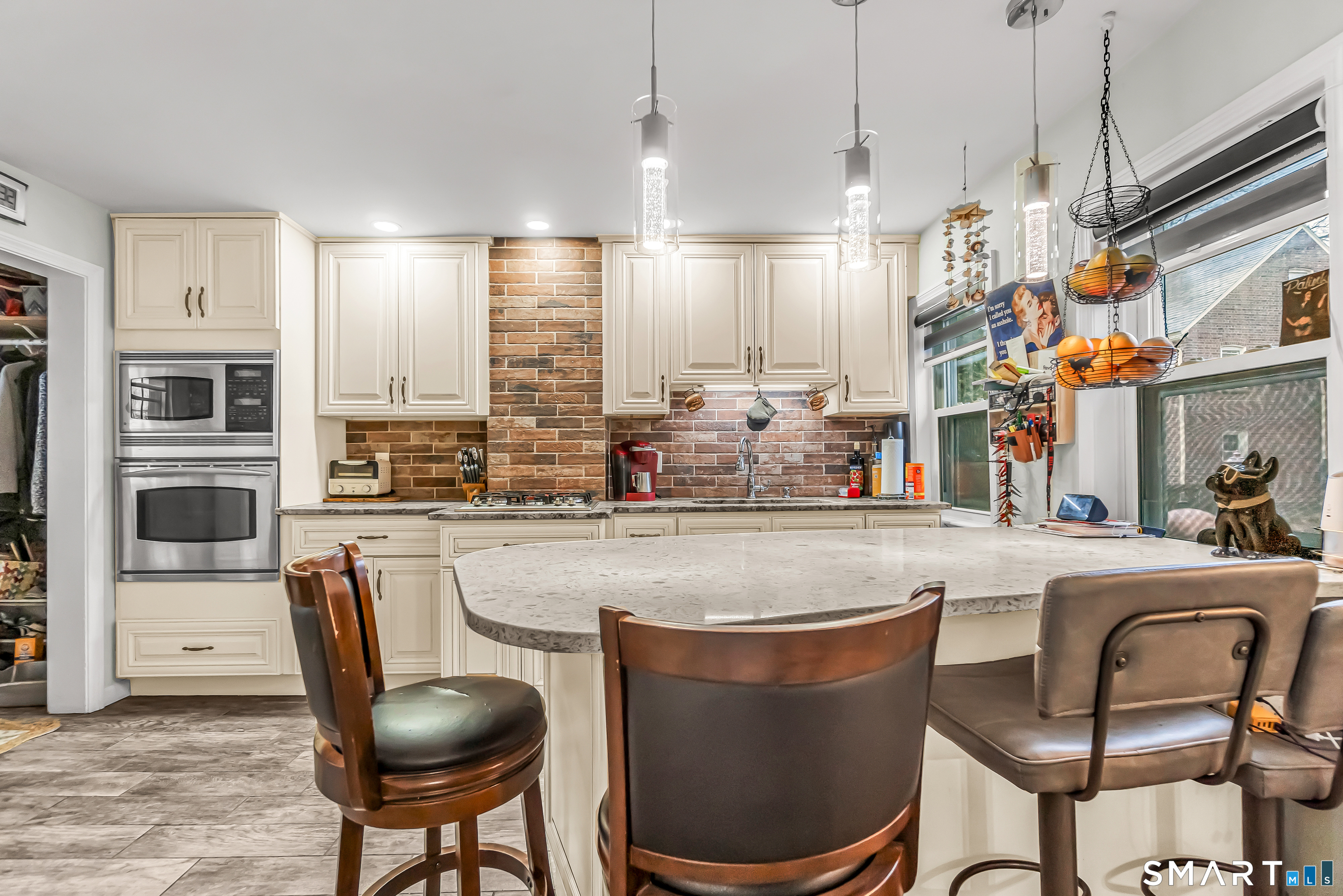 16 Cole Street Bridgeport, CT 06604 - Photo 7 of 22