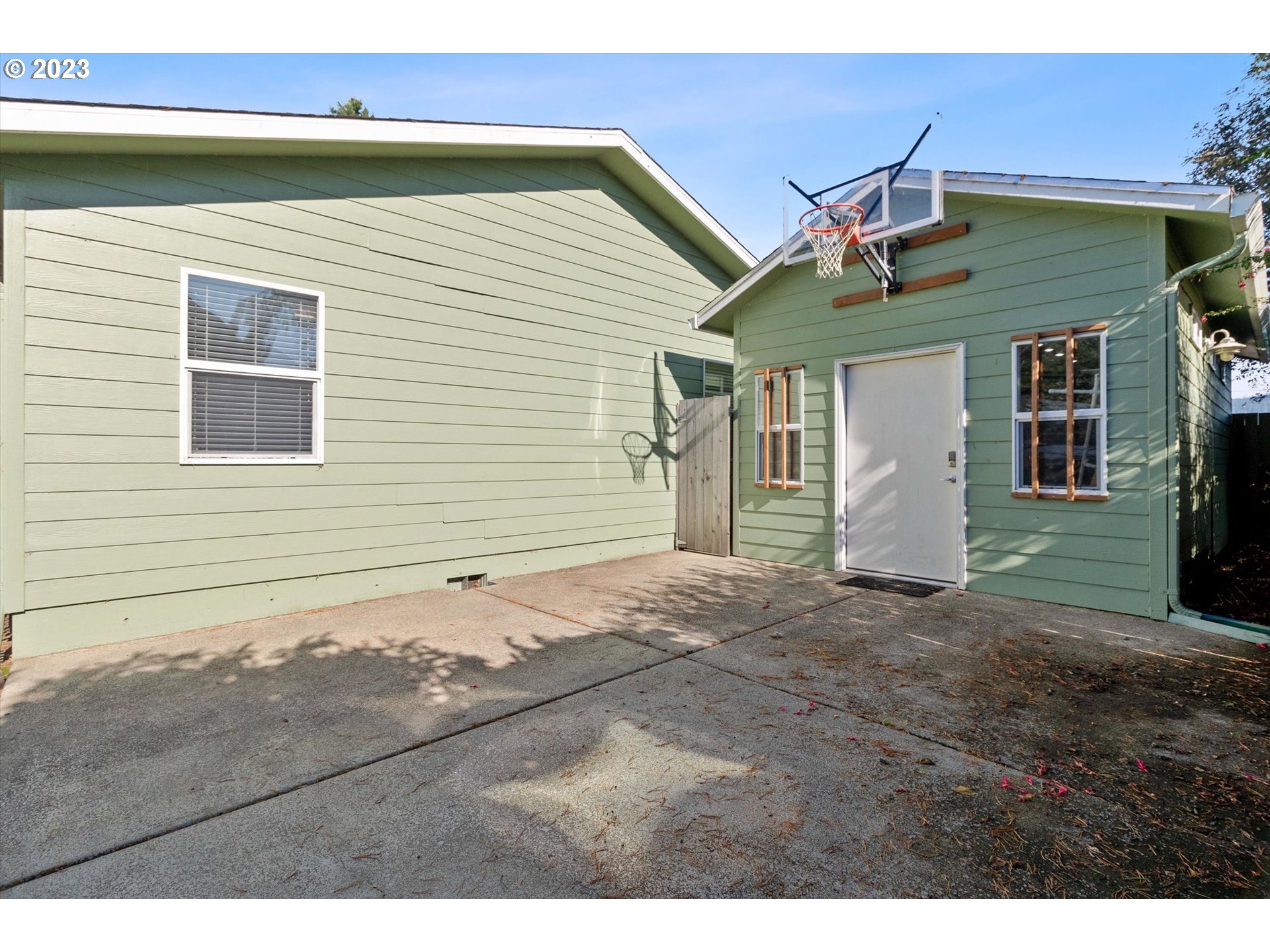 3510 Northeast Johns Loop Neotsu, OR 97364 - Photo 19 of 27