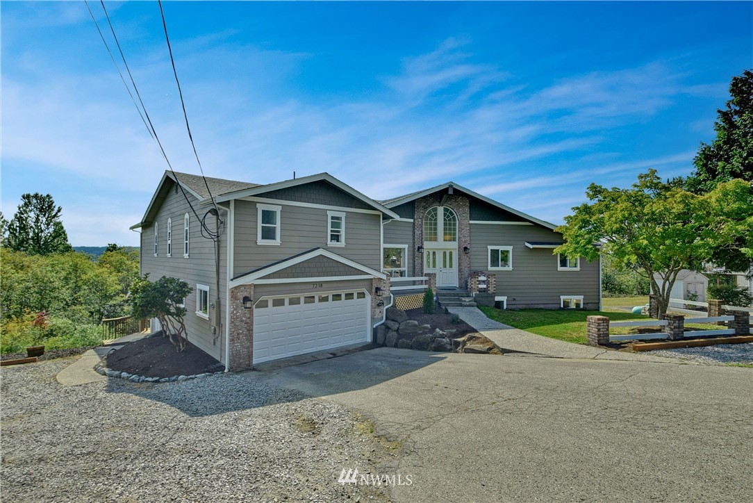 7218 Foster Slough Road Snohomish, WA 98290 - Photo 1 of 25 Gallery Image 1
