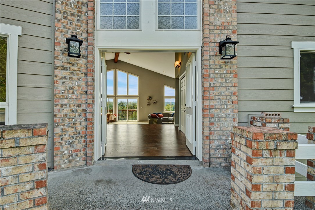 7218 Foster Slough Road Snohomish, WA 98290 - Photo 2 of 25 Gallery Image 2