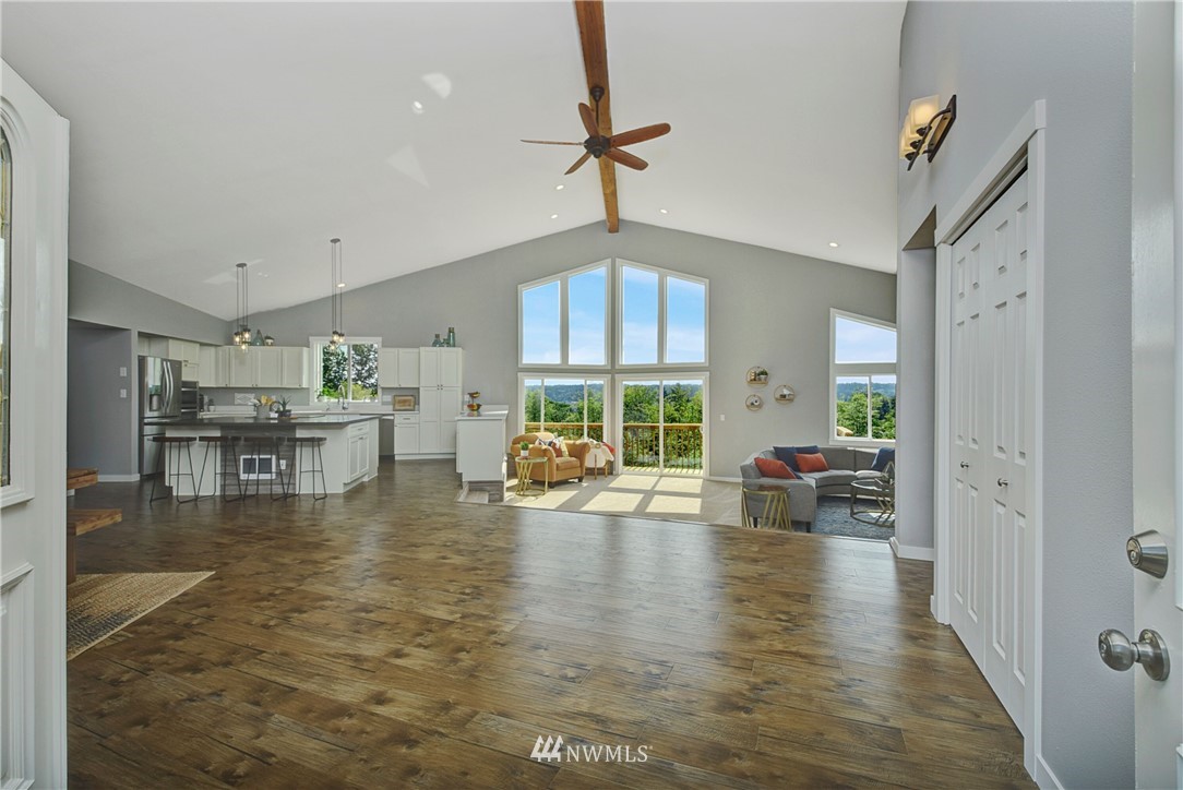7218 Foster Slough Road Snohomish, WA 98290 - Photo 3 of 25 Gallery Image 3