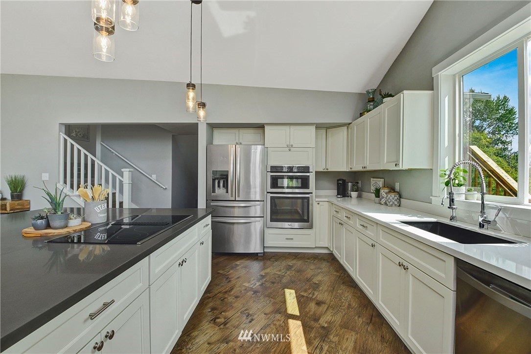 7218 Foster Slough Road Snohomish, WA 98290 - Photo 7 of 25 Gallery Image 7