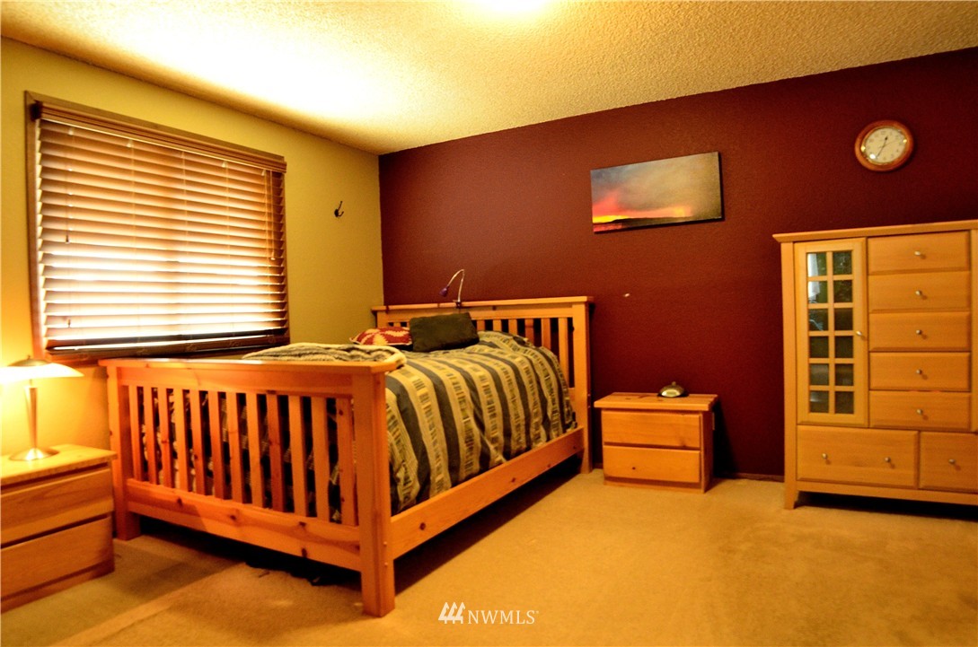 10793 Sterling Road Sedro-Woolley, WA 98284 - Photo 12 of 21 Gallery Image 12