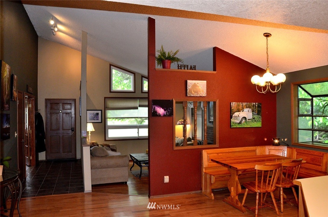 10793 Sterling Road Sedro-Woolley, WA 98284 - Photo 6 of 21 Gallery Image 6