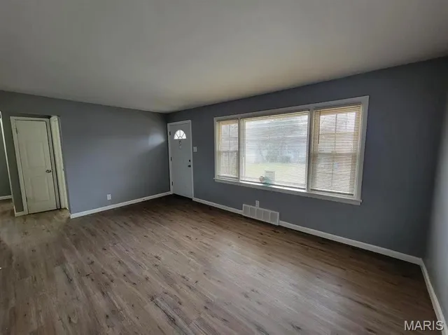 $1,295 | 5636 Sapphire Avenue, St. Louis, MO 63136