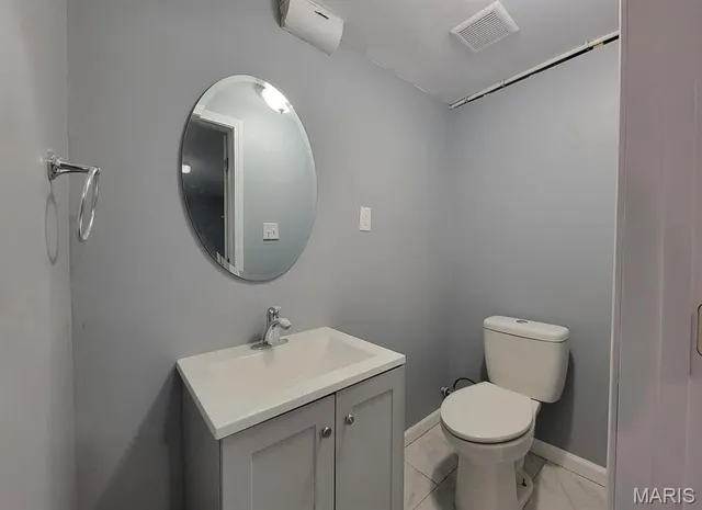 $1,295 | 5636 Sapphire Avenue, St. Louis, MO 63136