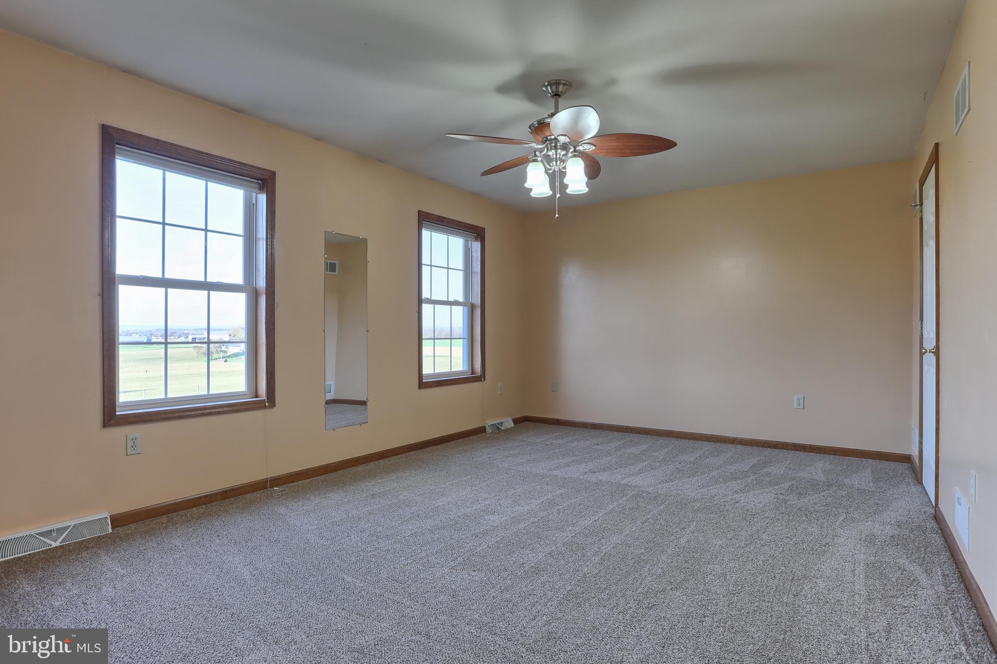 128 Krall Road Myerstown, PA 17067 - Photo 14 of 49 Gallery Image 14