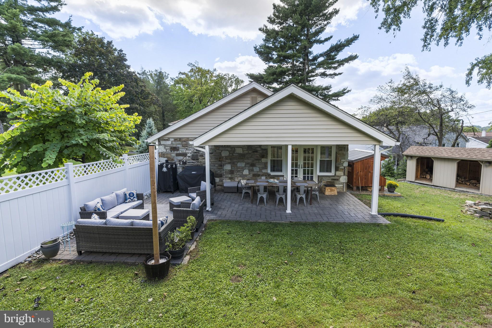 1207 Fleetwood Road Rydal, PA 19046 - Photo 17 of 33