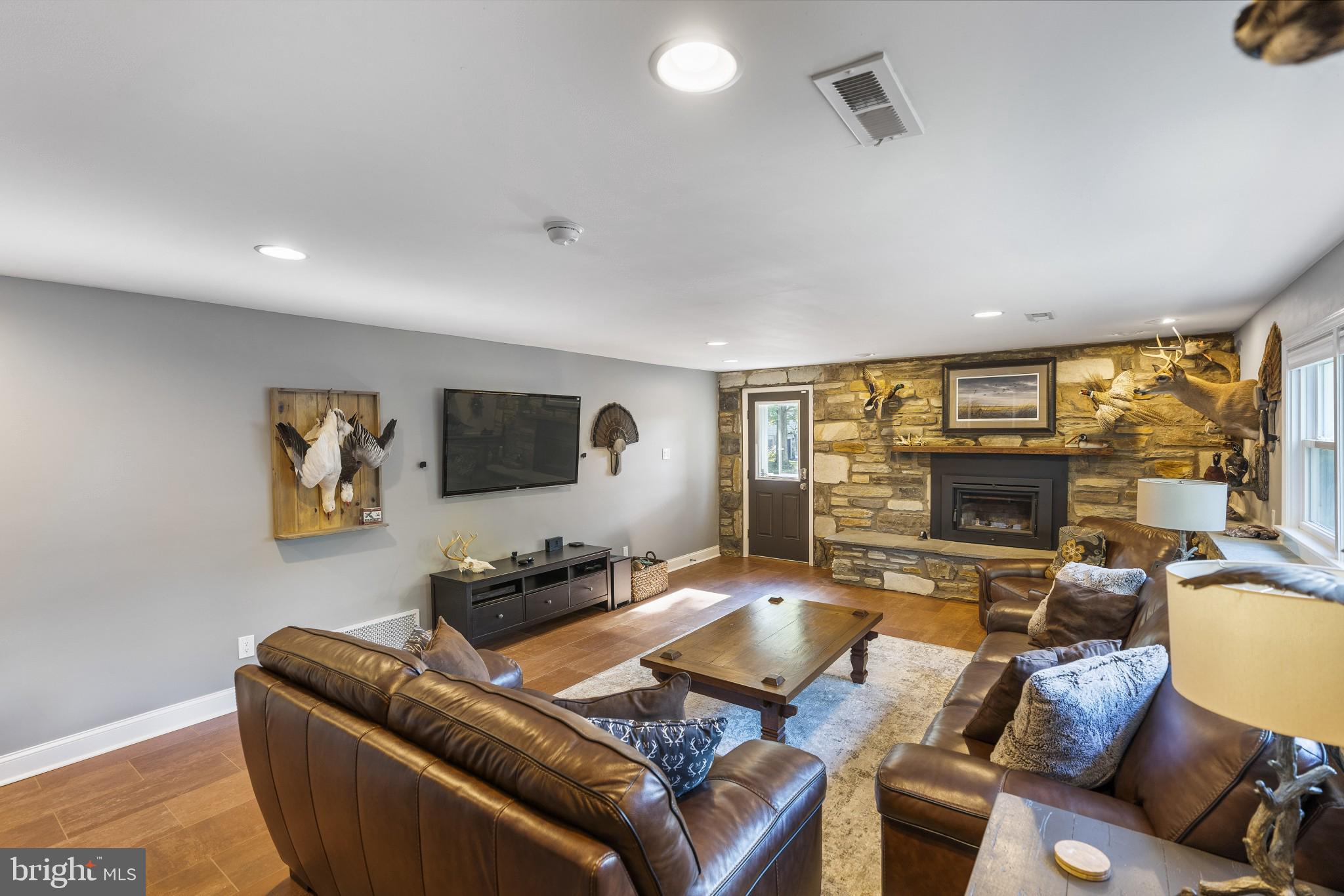 1207 Fleetwood Road Rydal, PA 19046 - Photo 31 of 33