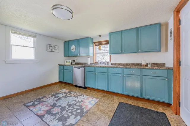 $134,500 | 812 4th Street Southeast, Barnesville, MN 56514