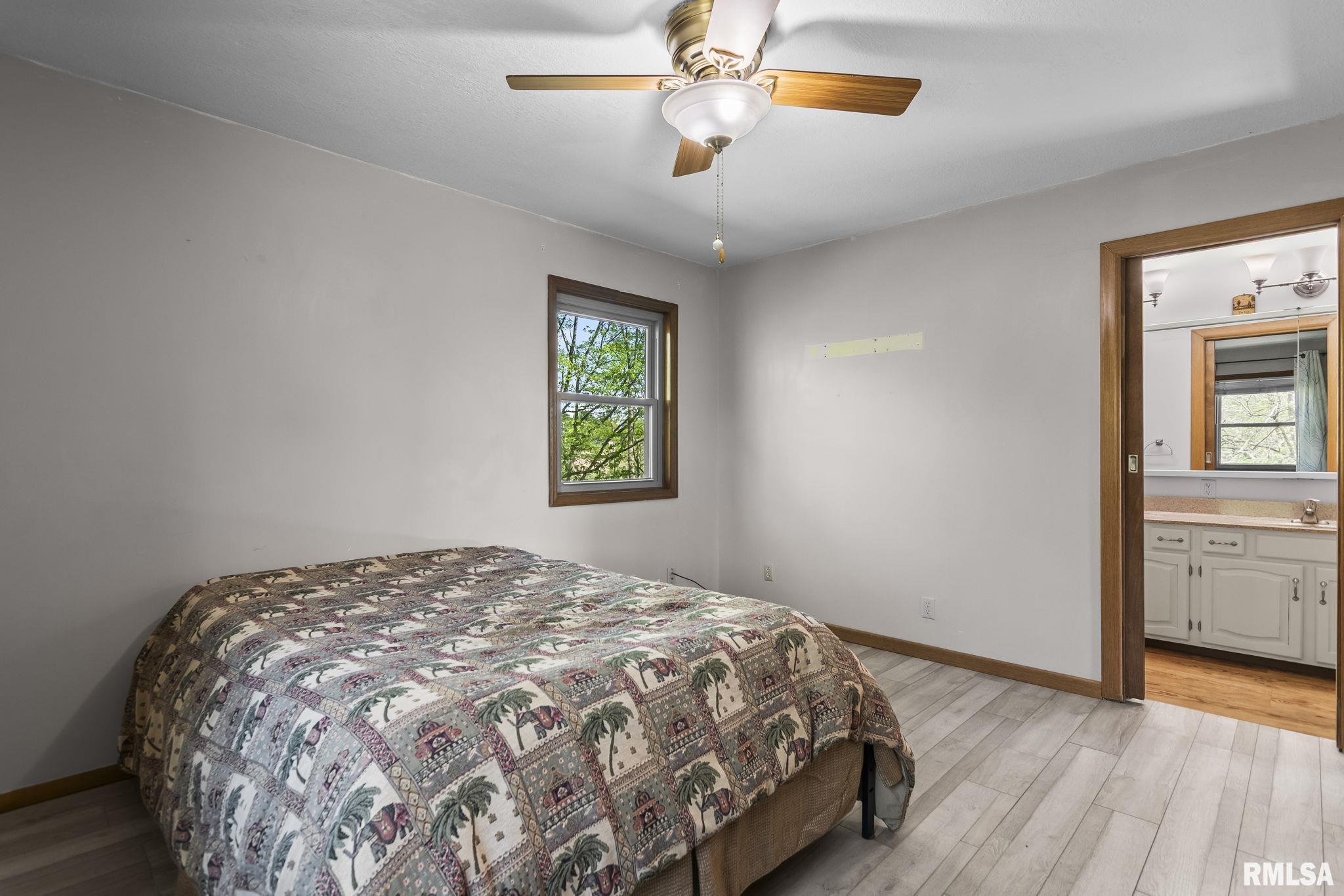 5764 Altmans Road Pleasant Plains, IL 62677 - Photo 19 of 56