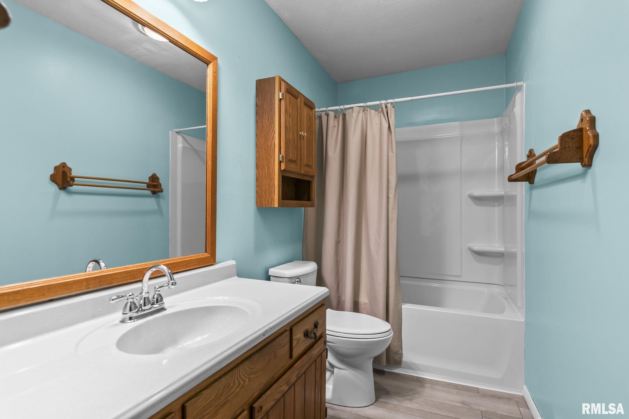 5764 Altmans Road Pleasant Plains, IL 62677 - Photo 26 of 56