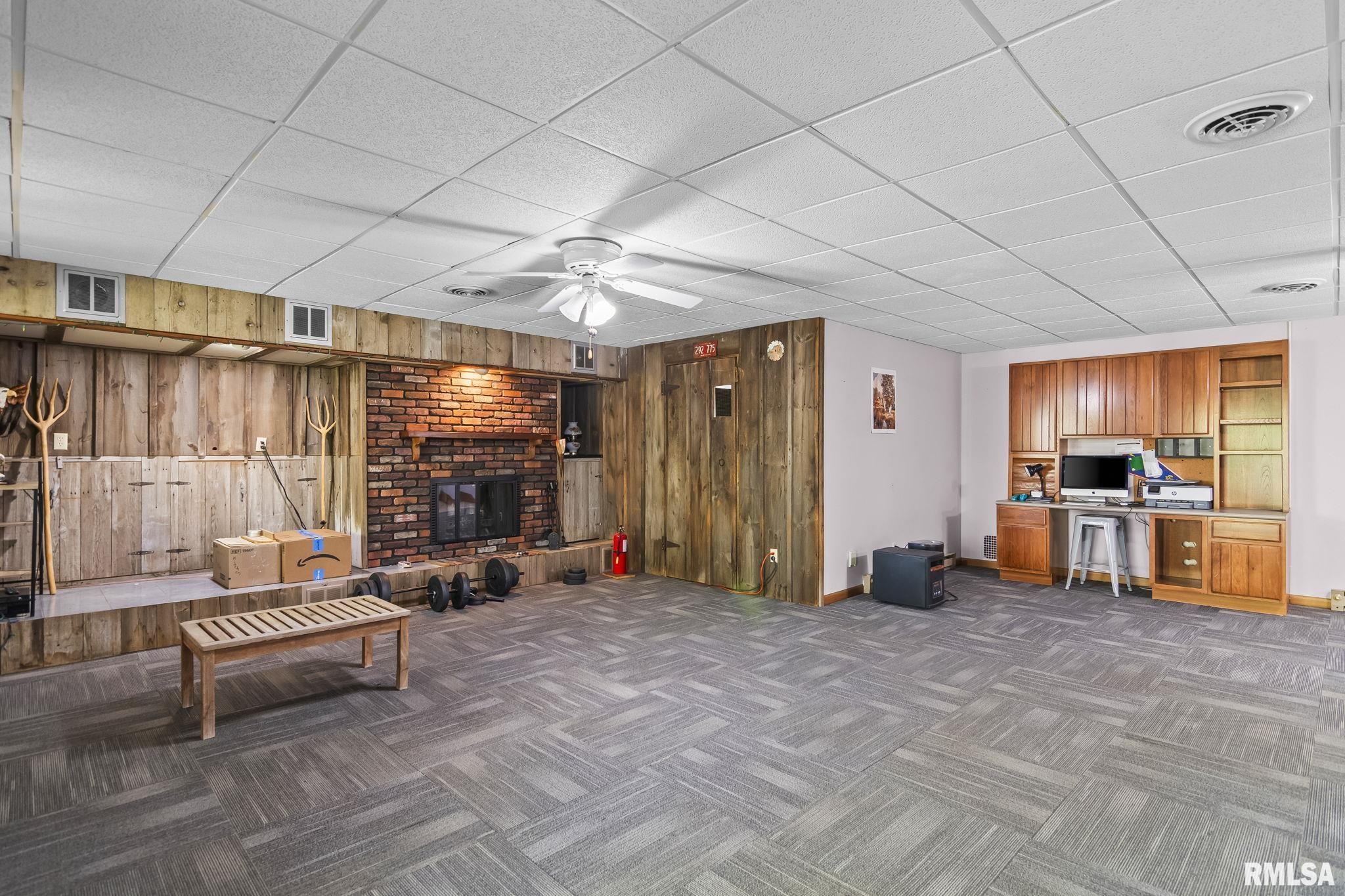 5764 Altmans Road Pleasant Plains, IL 62677 - Photo 32 of 56